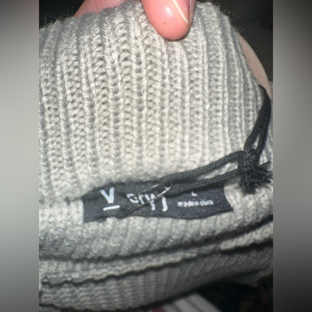 NWT Very J Grey Hooded Sweater - Picture 4 of 5